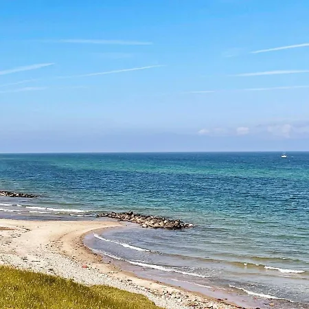 6 Person In Gilleleje-by Traum Gilleleje