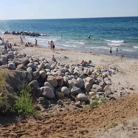 6 Person In Gilleleje-by Traum *