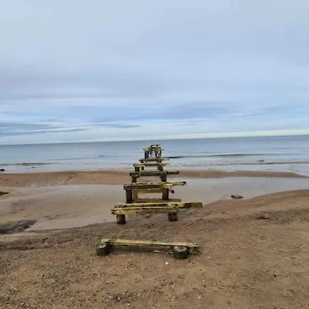 6 Person In Gilleleje-by Traum *